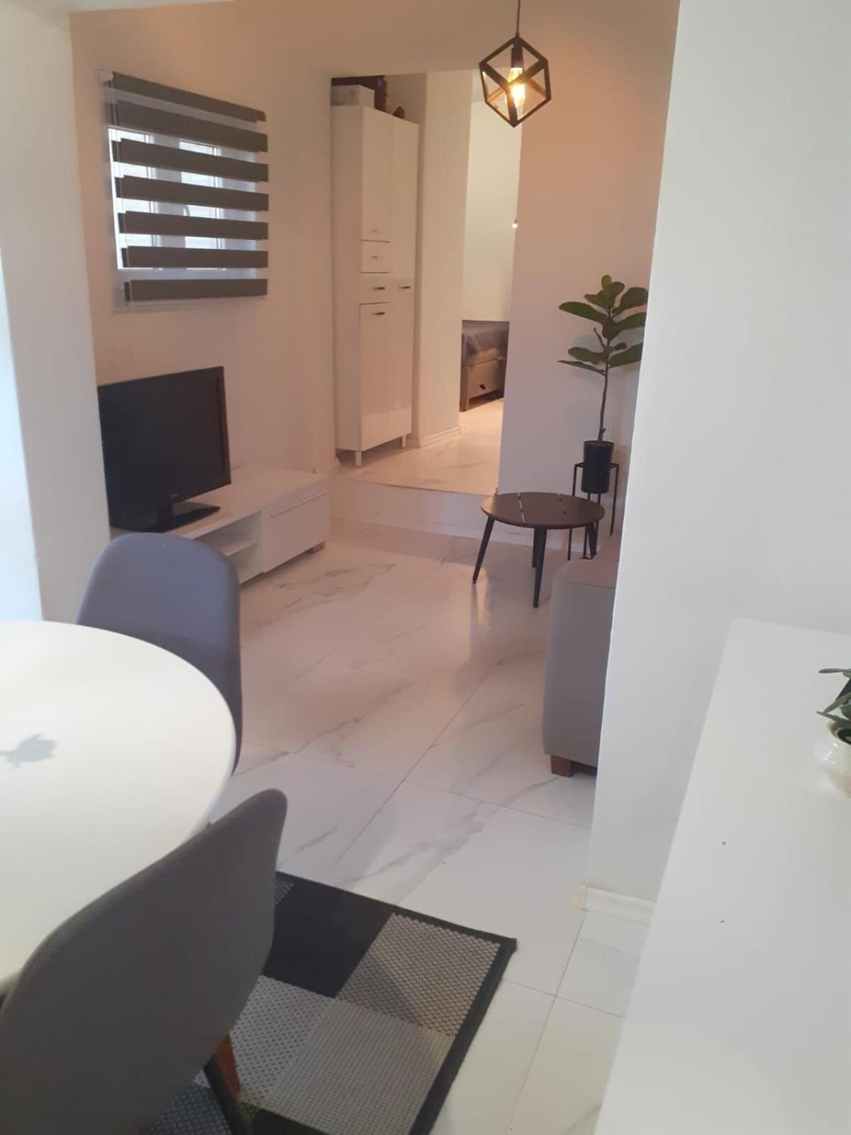 Apartment Jure Brist Luaran gambar
